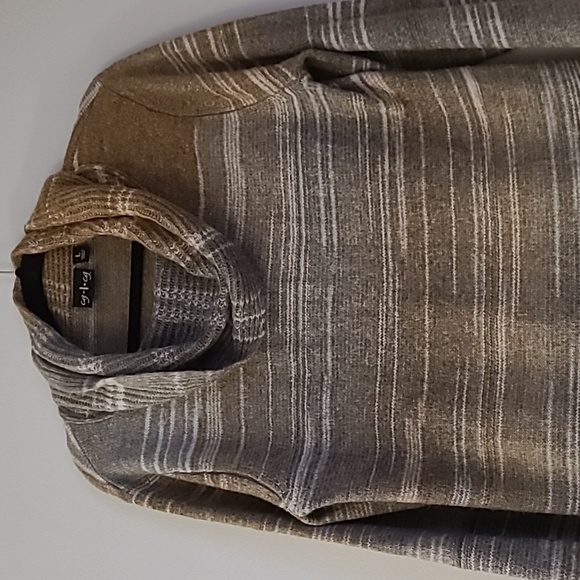 Cg | Cg Women Cowl Stripe Sweater - Picture 4 of 9